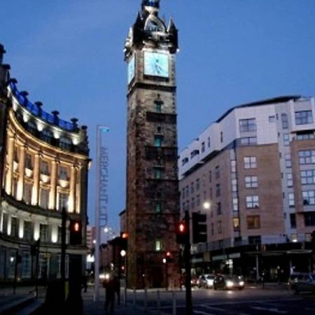 City Centre Apartment W Parking & Hyperoptic Wifi Glasgow Dış mekan fotoğraf