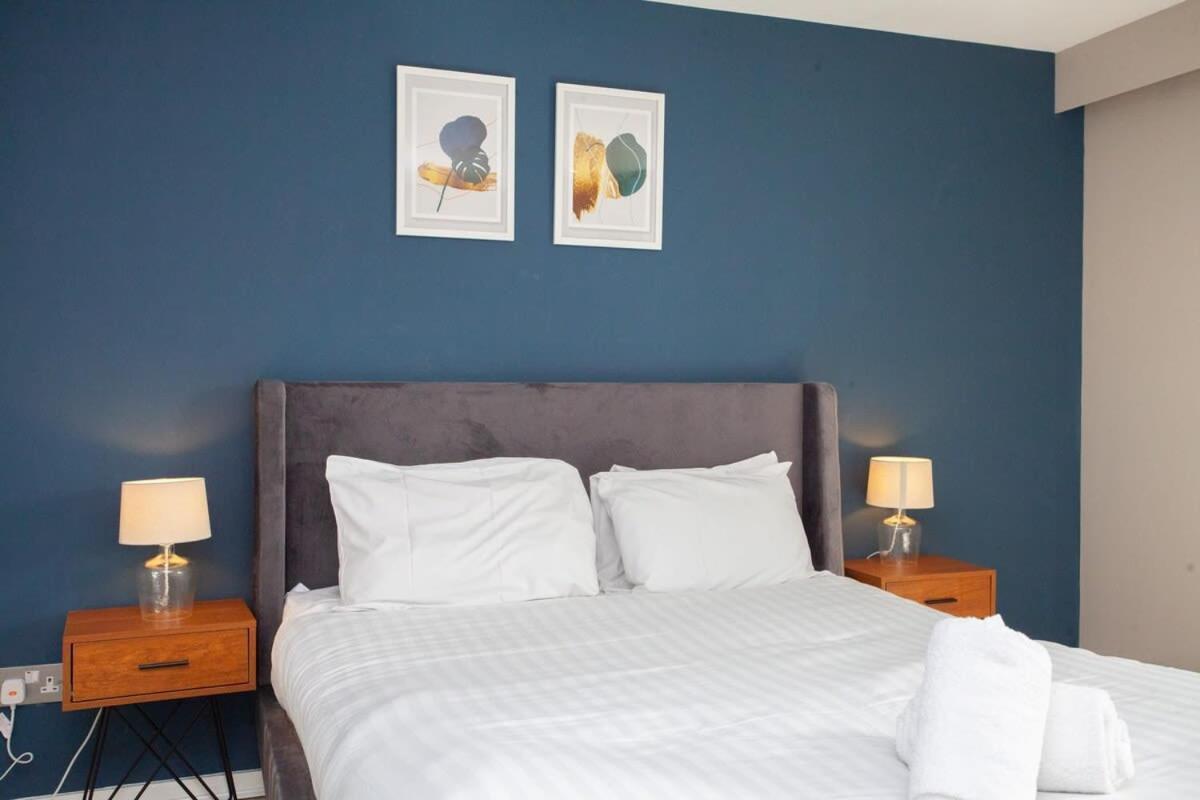 City Centre Apartment W Parking & Hyperoptic Wifi Glasgow Dış mekan fotoğraf